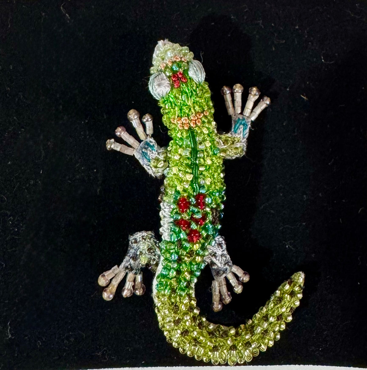Trovelore Day Gecko Brooch