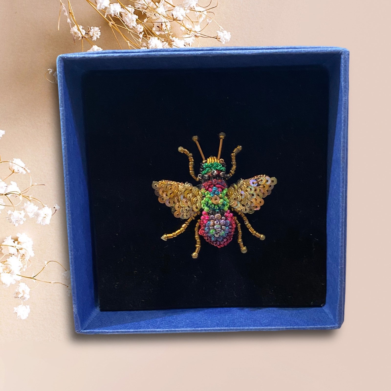 Trovelore Brooch, rainbow bee, hand made in india